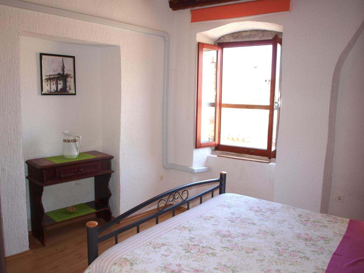 Apartment 52 로비니 외부 사진